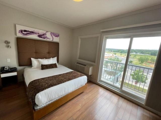 Baymont By Wyndham Fort Mcmurray Exterior photo