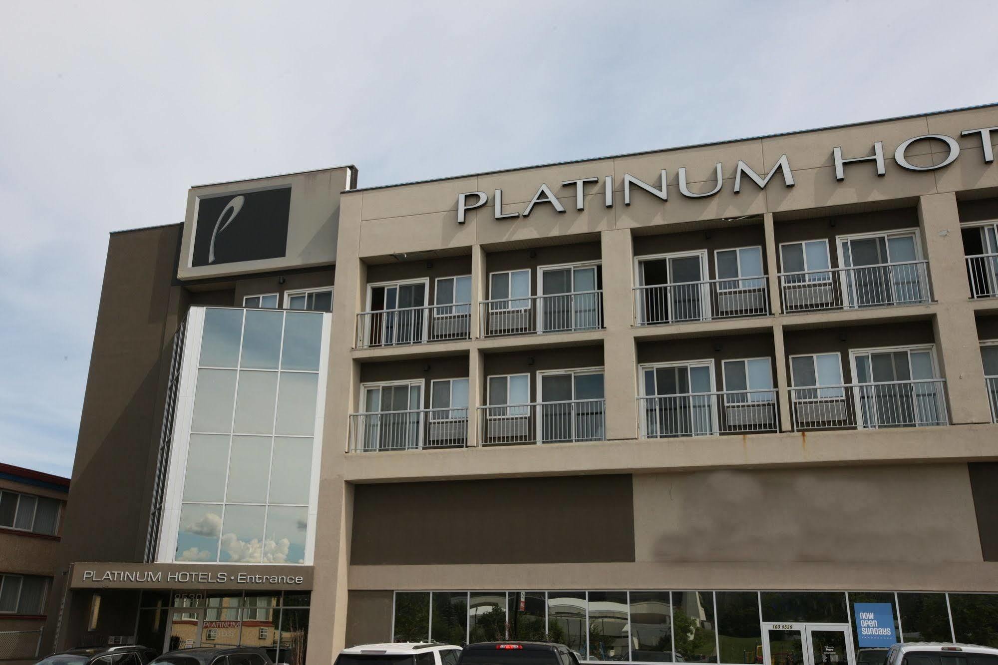 Baymont By Wyndham Fort Mcmurray Exterior photo